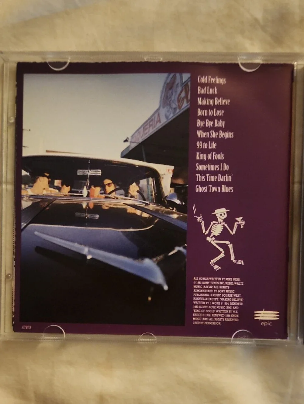 'Social Distortion 'Somewhere Between Heaven and Hell' CD RARELY PLAYED VG